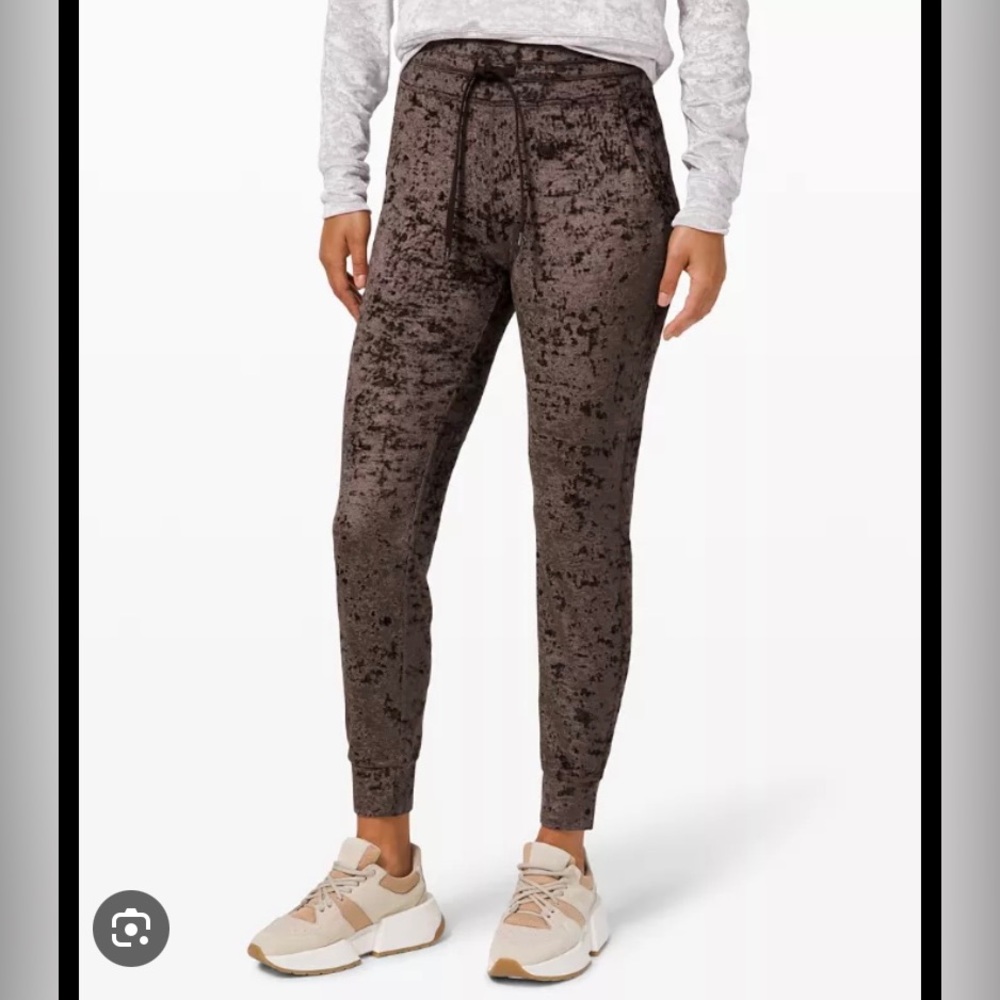 NWT Lululemon Ready To Crush Jogger - Special Edition